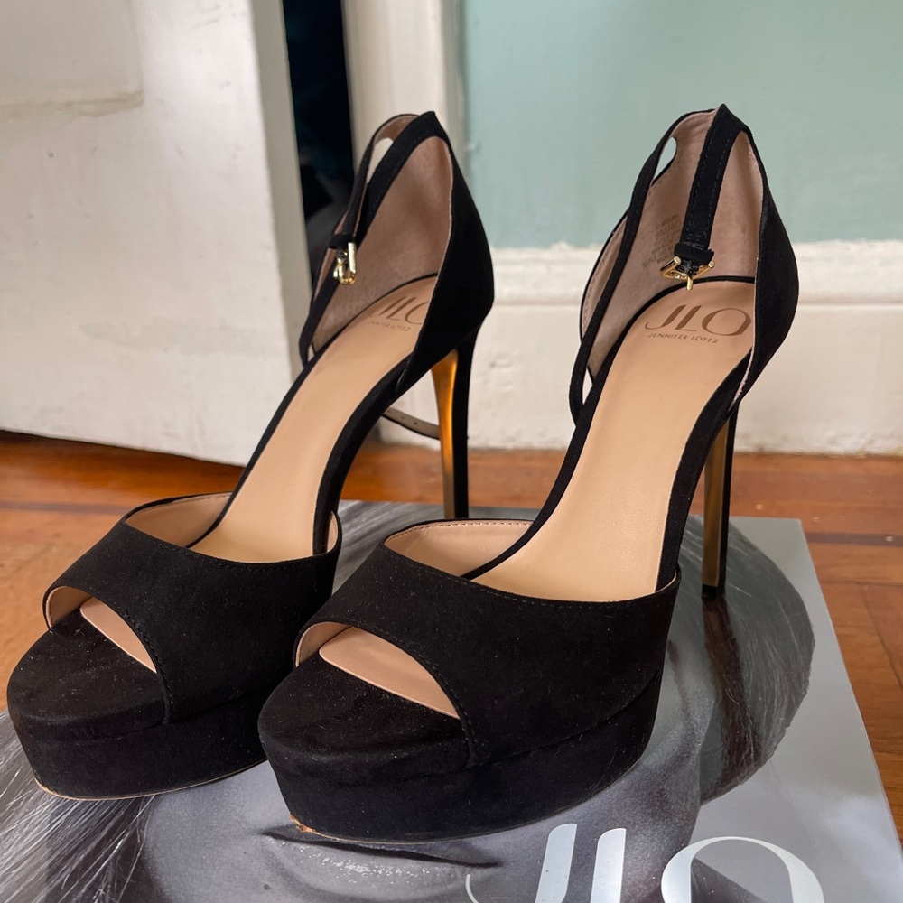 JLO hight heels